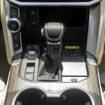 TOYOTA LAND CRUISER 300 VXR 3.3L 2025 MODEL YEAR WHITE COLOR - Thumbnail 9