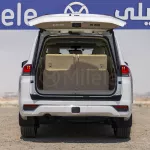 TOYOTA LAND CRUISER 300 VXR 3.3L 2025 MODEL YEAR WHITE COLOR - Thumbnail 16