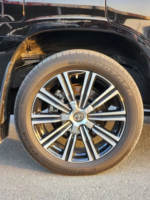 Lexus Lx570 5.7L Petrol V8 2020 Model Year Black Color Exterior