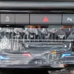 Volkswagen T-ROC 300TSI 1.5L Petrol 2025 Model Year white Color Exterior  - Thumbnail 18