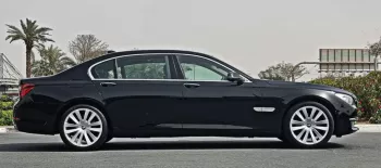 BMW 740 Li-3.0L-6 Cylinder-GCC-Full Option-Bank Finance Facility - Warranty