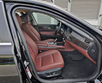 BMW 740 Li-3.0L-6 Cylinder-GCC-Full Option-Bank Finance Facility - Warranty