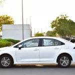 TOYOTA COROLLA XLI 2025 MODEL YEAR 1.6L WHITE EXTERIOR COLOR - Thumbnail 5