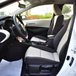 TOYOTA COROLLA XLI 2025 MODEL YEAR 1.6L WHITE EXTERIOR COLOR - Thumbnail 16