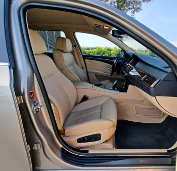 BMW 520 D-Touring -V4-2.0L-Full Option