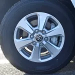 TOYOTA LAND CRUISER 300 GXR 2025 MODEL YEAR DIESEL TWIN TURBO WHITE COLOR - Thumbnail 6