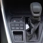 TOYOTA RAV4 LE 2025 MODEL YEAR 2.0L PETROL AWD WHITE COLOR EXTERIOR - Thumbnail 11