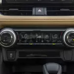 TOYOTA RAV4 XLE 2.0L 2025 MODEL YEAR WHITE COLOR EXTERIOR - Thumbnail 9
