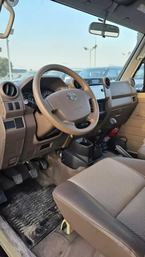 Toyota Land Cuiser LC79 Pick up 4.0L Petrol 2023 Model Year Beige Color Exterior