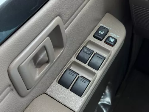 TOYOTA LAND CRUISER LC79 2025 MODEL YEAR GRAY COLOR EXTERIOR