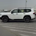 TOYOTA LAND CRUISER GR SPORT 3.3L 2025 MODEL YEAR WHITE COLOR EXTRIOR - Thumbnail 4