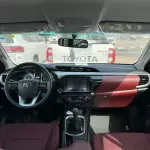 TOYOTA HILUX 2.7L GCC SPECS 2025 MODEL YEAR WHITE COLOR EXTERIOR - Thumbnail 4