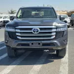 TOYOTA LAND CRUISER 4.0L GCC SPECS 2025 MODEL YEAR GRAY COLOR - Thumbnail 2