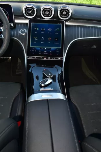 2023 MERCEDES BENZ C200 SPORT 1.5L PETROL