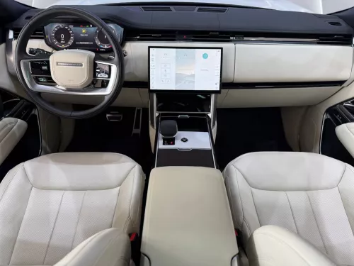 Range Rover Vogue SE P530 Petrol 2025 Model Year White Color