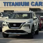 Nissan Xtrail SL 2.5L Petrol 4WD GCC Specs 2024 Model White Color Exterior - Thumbnail 2