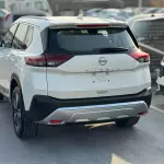Nissan Xtrail SL 2.5L Petrol 4WD GCC Specs 2024 Model White Color Exterior - Thumbnail 4