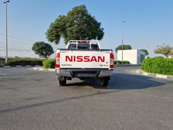 Nissan Navara SE 4 x 4 - 2.5L-V4-2016 Manual Transmission