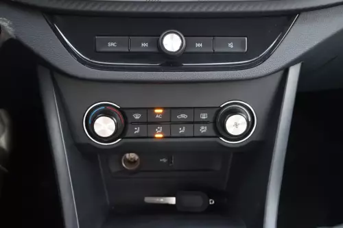 MG 3 2024 Model Year 1.5L White Color Exterior