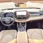 Toyota Highlander XLE Hybrid 2.5L 2023 Model Year Black Color Exterior  - Thumbnail 10