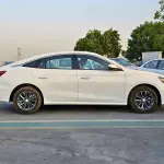 MG 5 First Edition 1.5L Petrol V4 2025 Model Year White Color Exterior - Thumbnail 3