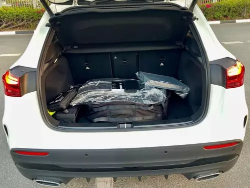 Mercedes-Benz GLA 200 Premium 1.4L AMG 2025 Model Year White Color Exterior 