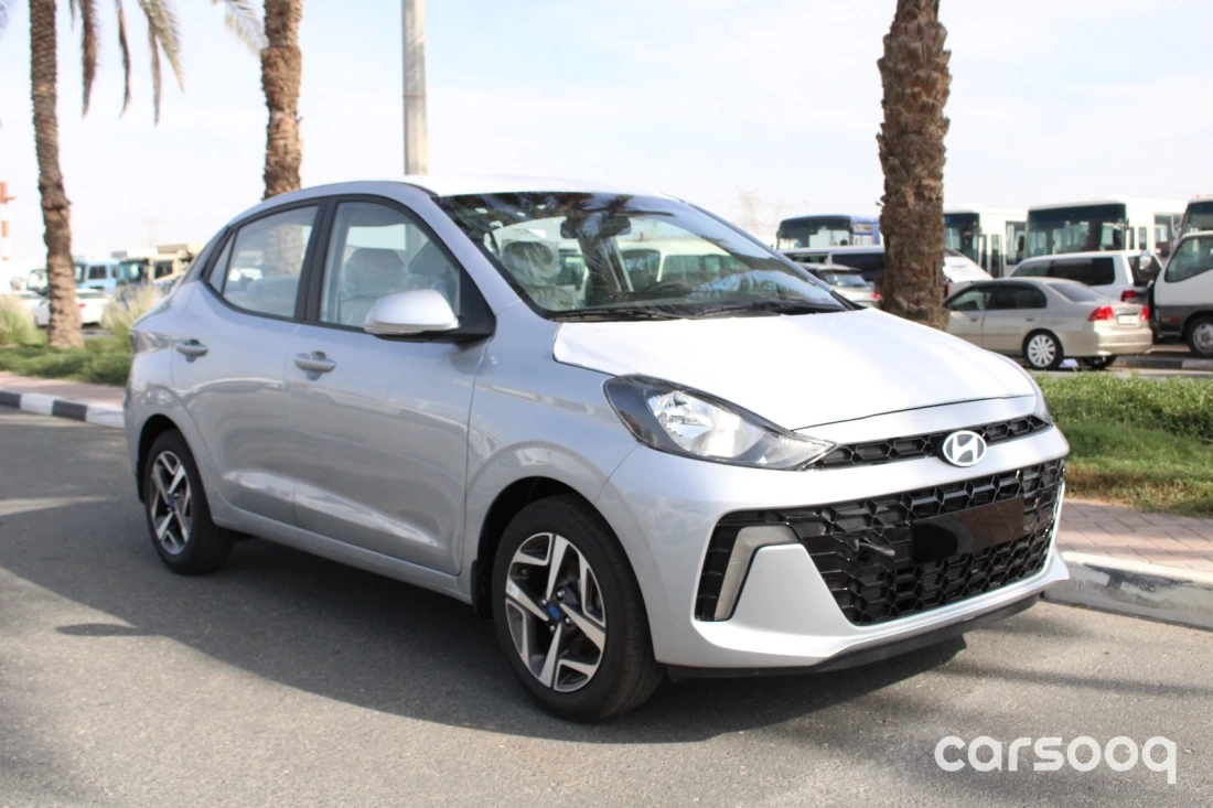 HYUNDAI GRAND I10 GL 1.2L PETROL 2024 MODEL YEAR SILVER COLOR For Export in Dubai - Photo 1