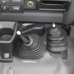 TOYOTA LANDCRUISER 78 2023 MODEL YEAR 4.5L V8 DIESEL 9 SEATER TROOP - ONLY CONGO - Thumbnail 12