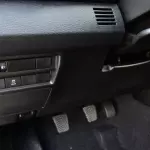 MITSUBISHI L200 GLS DOUBLE CAB PICKUP 2026 MODEL YEAR 2.4L PETROL WHITE COLOR  - Thumbnail 8