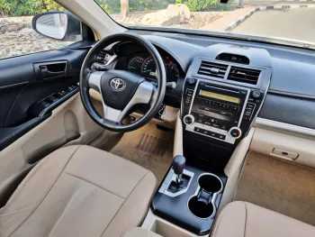 Toyota Camry Premium Original paint - 103,000km - perfect in and out - 2012