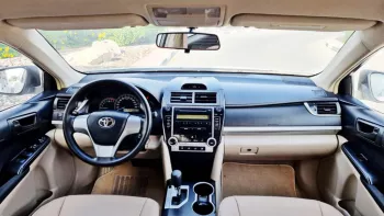 Toyota Camry Premium Original paint - 103,000km - perfect in and out - 2012