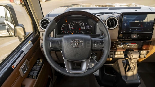 TOYOTA LAND CRUISER 79 DC 2.8L 2025 MODEL YEAR GREY COLOR