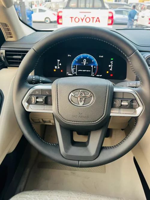 Toyota Land Cruiser VXR 3.5L Petrol 2025 Model Year Black Color Exterior 