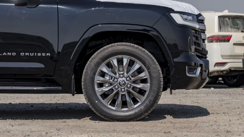 TOYOTA LAND CRUISER 300 VX 3.5L 2026 MODEL YEAR BLACK COLOR