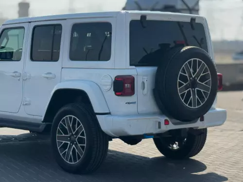 Jeep Wrangler 4XE 2.0L Turbocharged PHEV 17kWh Battery 2023 Model Year White Color