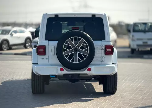 Jeep Wrangler 4XE 2.0L Turbocharged PHEV 17kWh Battery 2023 Model Year White Color