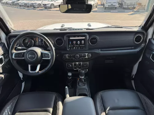 Jeep Wrangler 4XE 2.0L Turbocharged PHEV 17kWh Battery 2023 Model Year White Color