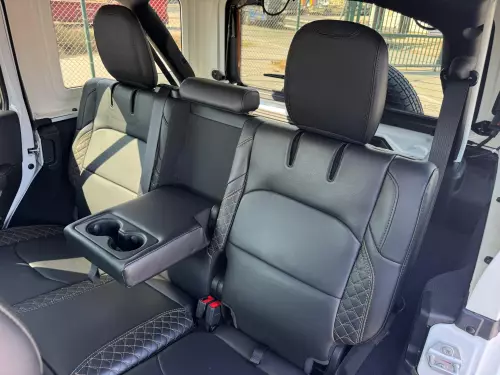 Jeep Wrangler 4XE 2.0L Turbocharged PHEV 17kWh Battery 2023 Model Year White Color