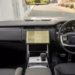 (RHD) LAND ROVER RANGE ROVER AUTOBIOGRAPY 3.0L MODEL YEAR 2025 GREY COLOR - Thumbnail 11