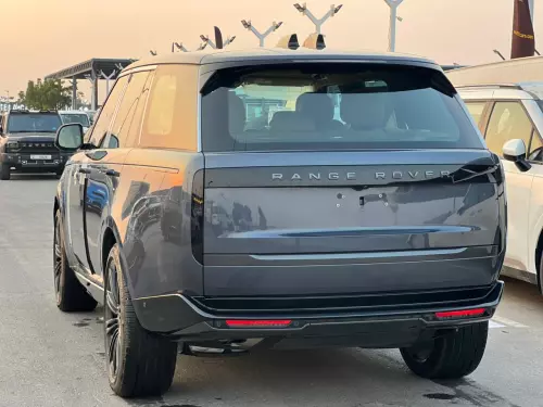 Land Rover Range Rover SE 3.0L Petrol 2025 Model Year Grey Color Exterior