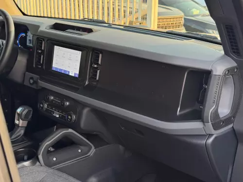 Ford Bronco 2.0L Turbocharged Petrol 4WD 2023 Model Year Black Color Exterior
