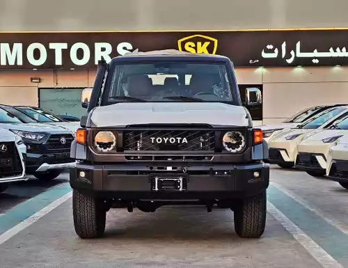 Toyota Land Cruiser LX Series 76 4.0L Petrol 2025 Model Year Grey Color Exterior