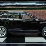 2023 Bentley Bentayga Beluga Black Exterior - Thumbnail 7
