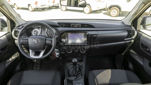 TOYOTA HILUX DC 2.4L 2026 MODEL YEAR SILVER COLOR
