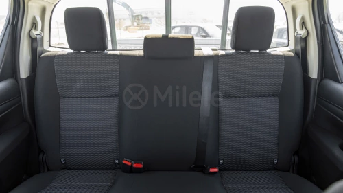 TOYOTA HILUX DC 2.4L 2026 MODEL YEAR SILVER COLOR
