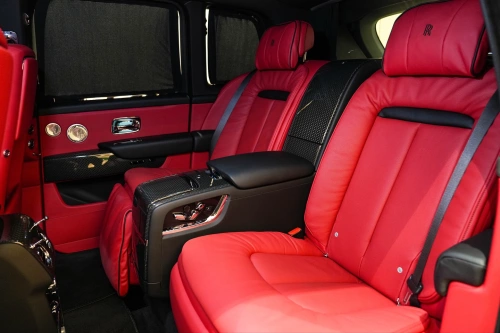 Rolls-Royce Cullinan 6.7L Petrol 12 Cylinder 2023 Model Year Black Color Exterior 