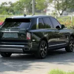 Rolls-Royce Cullinan 6.7L Petrol V12 2021 Model Year Green Color Exterior  - Thumbnail 6