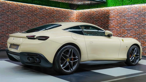 2022 Ferrari Roma Avorio Beige Color