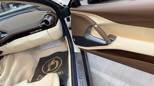 2022 Ferrari 812 GTS Bianco Italya Exterior