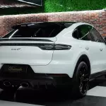 2023 Porsche Cayenne Turbo GT Coupe Chalk White Exterior - Thumbnail 9